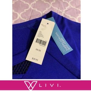 Lane Bryant Tops - Livi By Lane Bryant Bell Sleeve Active Top Lane Bryant Tops - Livi By Lane Bryant Bell Sleeve Active Top